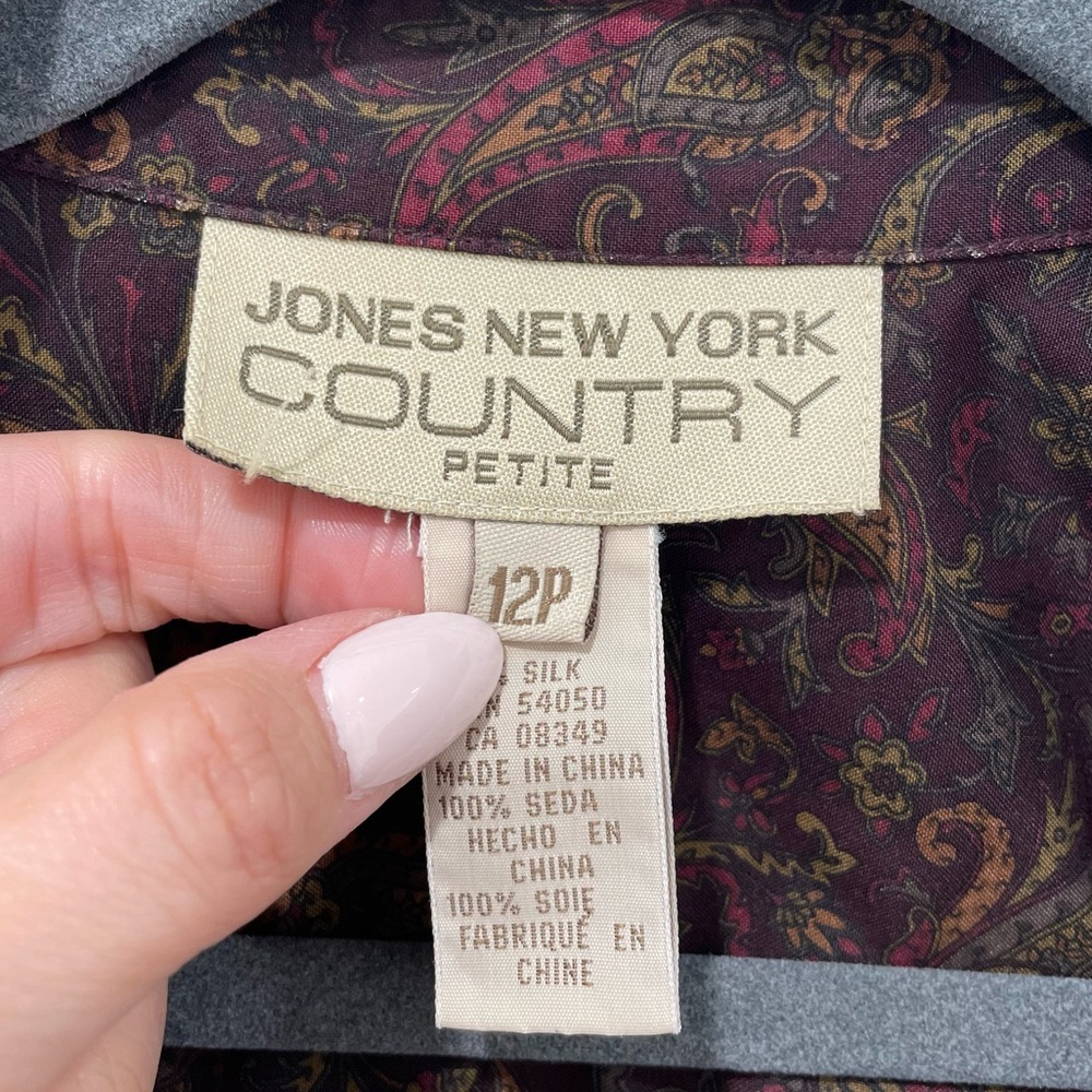 Jones New York Silk Paisley Button Up Longsleeve - Picture 11 of 13
